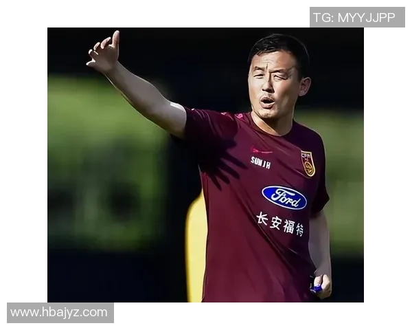 中国足球明星的崛起与影响力分析：最受欢迎球员背后的故事与未来发展