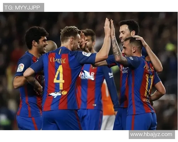 汪峰与足球巨星亲密合影 引发球迷热议深度交流瞬间曝光