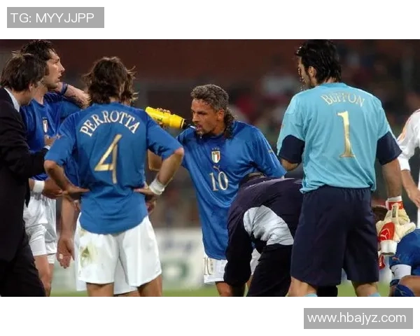 热那亚足球明星风采展现从球场到城市的辉煌历程与成就