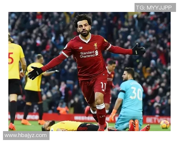 足球巨星背后的故事：从绿茵场到生活点滴，揭秘他们鲜为人知的另一面